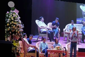 Nhà thơ Nguyễn Quang Thiều: Hãy mang thơ ca quay trở lại