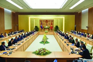 Thủ tướng Campuchia cảm ơn VN giúp đánh đổ chế độ diệt chủng