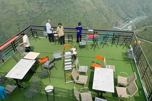 Thủ tướng chỉ đạo xử lý vụ nhà hàng trên đỉnh Mã Pì Lèng