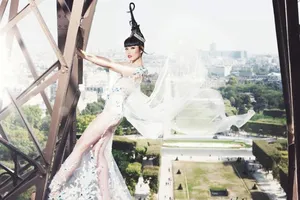 Siêu mẫu nổi tiếng thế giới đến Việt Nam đóng phim 