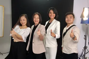 Hoa hậu Hoàn vũ H'hen Niê tuyên truyền về chống buôn bán người