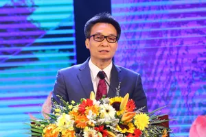 Phó Thủ tướng: Trường học vĩ đại nhất vẫn là sách vở