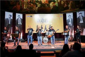 Fan của The Beatles sống lại không khí của một thời xa vắng