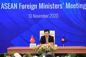 Phó Thủ tướng, Bộ trưởng Bộ Ngoại giao Phạm Bình Minh chủ trì Hội nghị Bộ trưởng Ngoại giao ASEAN. Ảnh: VGP