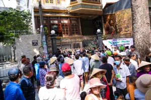 Ca sĩ Ngọc Sơn không phát gạo dịp sinh nhật như thường lệ