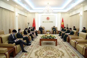 Bộ trưởng Quốc phòng tiếp Đại sứ đặc mệnh toàn quyền các nước
