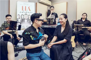 Á hậu 1998 Ngô Thúy Hà bất ngờ xuất hiện trước công chúng