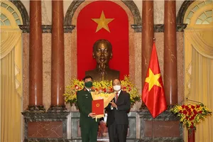 Giám đốc Học viện Quốc phòng được thăng hàm Thượng tướng 