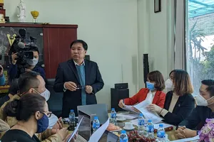 Nhạc sĩ Doãn Nho tặng bản quyền bài hát 'Tiến bước dưới quân kỳ'