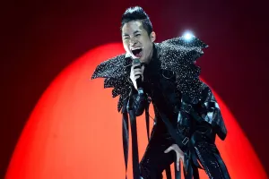 Tùng Dương sẽ hát ca khúc triệu view trong 'Con đường âm nhạc'