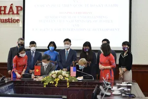  Thúc đẩy cơ chế giải quyết tranh chấp thương mại và đầu tư ngoài tòa án