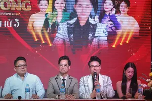 Quán quân Thần tượng Bolero ‘chơi liều’ với 'Tình mẫu tử 5'