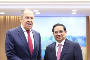 Bộ trưởng Nga chia sẻ lập trường về vấn đề Ukraine với Thủ tướng Phạm Minh Chính