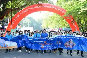 'Những bước chân vì cộng đồng' gây quỹ xây dựng nhà văn hóa 