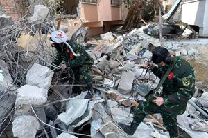 Lực lượng cứu hộ Quân đội tìm thấy 3 vị trí nạn nhân ở Thổ Nhĩ Kỳ