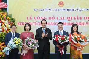 Tổ chức lại Báo điện tử Dân trí và Báo Lao động và Xã hội thành Báo Dân trí