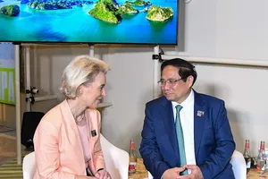 Thủ tướng đề nghị Liên minh châu Âu xem xét sớm gỡ bỏ 'thẻ vàng' IUU