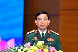 Đại tướng Phan Văn Giang động viên lực lượng làm nhiệm vụ cứu hộ tại Myanmar