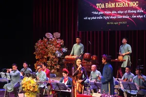 NSND Thúy Ngần diễn lại vai diễn để đời 'Suý Vân giả dại' 