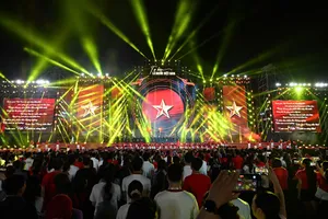 'Tự hào là người Việt Nam'- Khơi dậy tinh thần đoàn kết