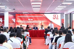 Khai trương Trung tâm Báo chí Triển lãm thành tựu đất nước