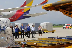 Nhật Bản gửi hàng cứu trợ khẩn cấp người dân chịu ảnh hưởng bão lũ ở Việt Nam