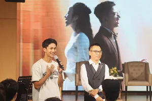 Ca khúc lấy cảm hứng từ phim 'Mưa đỏ' tiếp tục lan toả tình yêu nước 