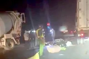 Người đàn ông tử vong sau va chạm với xe bồn