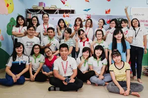 Chàng trai rong ruổi xuyên Việt để làm tình nguyện viên 