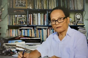 Nhà thơ Giang Nam còn mãi một "Quê hương" vang vọng 