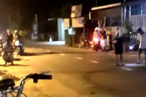 Thu giữ khẩu súng vụ 2 người bị bắn thương vong