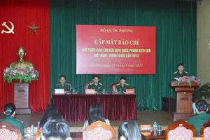 Việt Nam-Trung Quốc tổ chức Giao lưu Hữu nghị Quốc phòng Biên giới