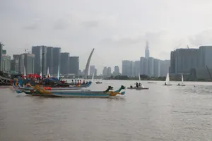 Phát triển đường ven sông và nhiều sản phẩm du lịch đường thủy mới