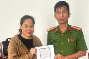 Chuyển nhầm 190 triệu đồng, người phụ nữ được Công An hỗ trợ nhận lại 