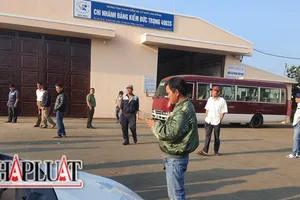 Sau 7 ngày tạm đóng cửa, khám xét 3 trạm đăng kiểm ở Lâm Đồng hoạt động trở lại