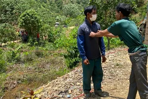 Uống rượu say, bố vợ giết con rể