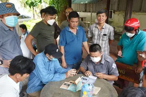 Đăng ký 3 tháng mới tới lượt đăng kiểm vì xe ngoại tỉnh dồn về Tây Ninh 