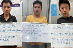 Vào quán Karaoke tổ chức phê ma túy