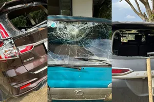 Tranh chấp đất, anh đập 3 ô tô của em trai
