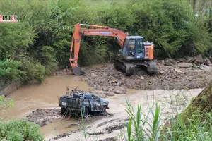 Cả 4 du khách người Hàn Quốc bị lũ cuốn ở Làng Cù Lần không qua khỏi