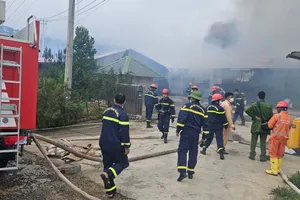 Cháy xưởng nấm lớn nhất Lâm Đồng