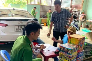 Nam thanh niên tàng trữ 22 kg pháo nổ cùng nhiều hung khí trong nhà