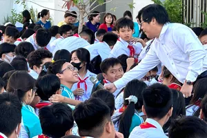 Dạy cho học sinh hiểu luật bằng những câu chuyện gần gũi