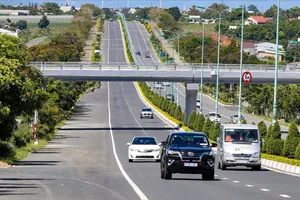 Nhiều thiết bị điện trên cao tốc Liên Khương – Prenn bị trộm