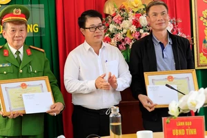 Thu được khẩu súng kẻ cướp sử dụng trong vụ cướp ngân hàng ở Lâm Đồng 