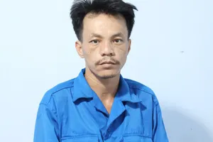 Trộm xe tải bán để lấy tiền sang Campuchia đánh bạc