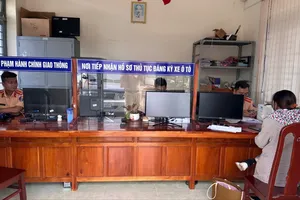 Tạm ngưng nhận hồ sơ đăng ký xe máy ở huyện Đạ Huoai