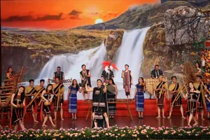 'Tỉnh Lâm Đồng cùng cả nước bước vào kỷ nguyên giàu mạnh, thịnh vượng'