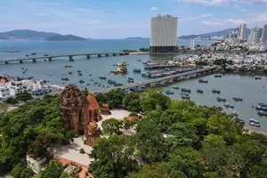 Công bố chuỗi hoạt động kỷ niệm 100 năm thành lập Nha Trang