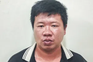 Khởi tố kẻ dùng tuýp sắt tấn công nhiều người ở Nha Trang làm 1 phụ nữ tử vong